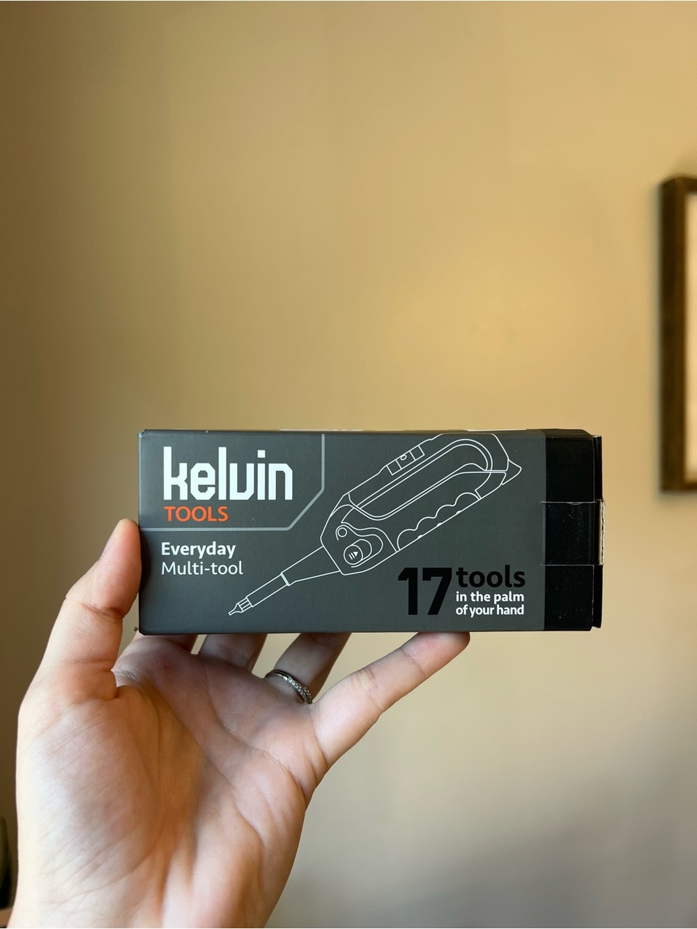 Kelvin Tools - Kelvin 17 Urban Screwdriver Set, All in One Everyday Multitool